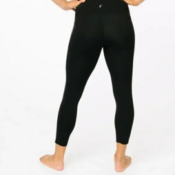 Zyia Active Mesh Luxe Leggings size 4 - Picture 4 of 11